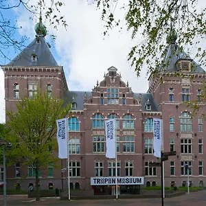 Tropen 3* Ámsterdam